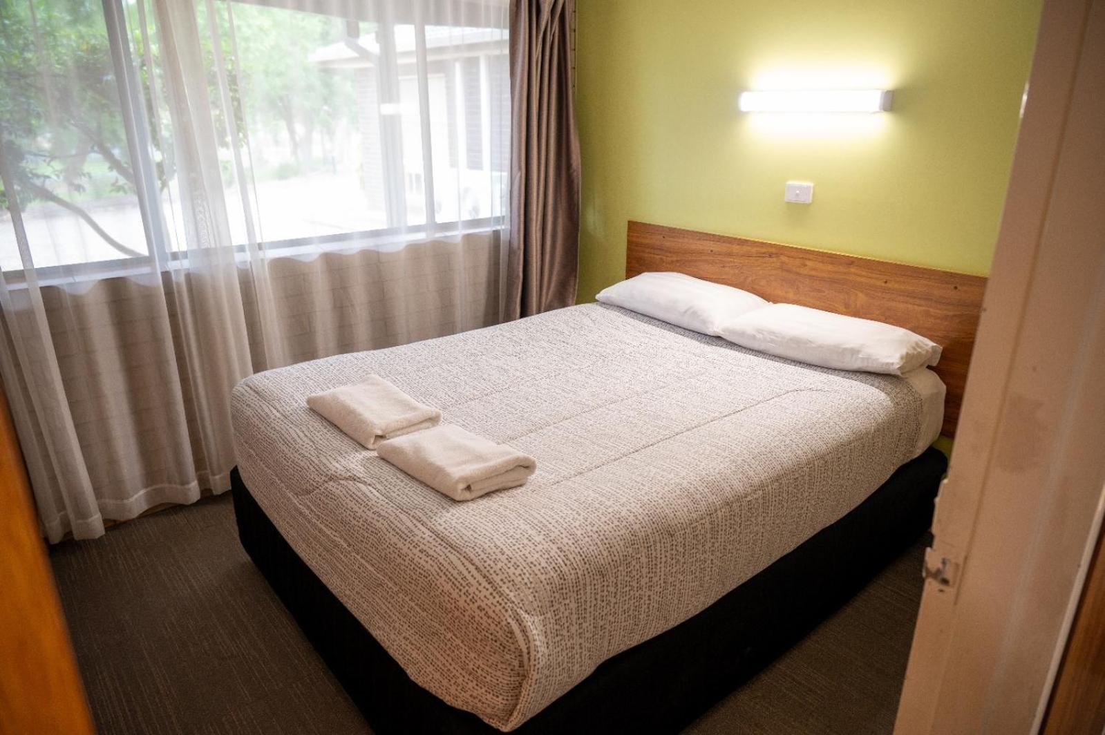 Tumut Valley Motel Pet Friendly Kültér fotó